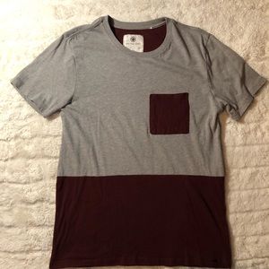 Men’s Grey & Maroon Pocket T-Shirt